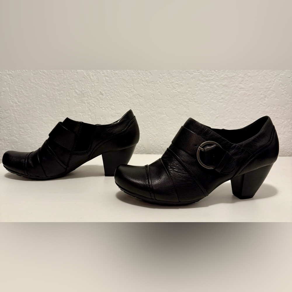 Witchy Black leather Women's Heeled Shoes - Picture 12 of 16